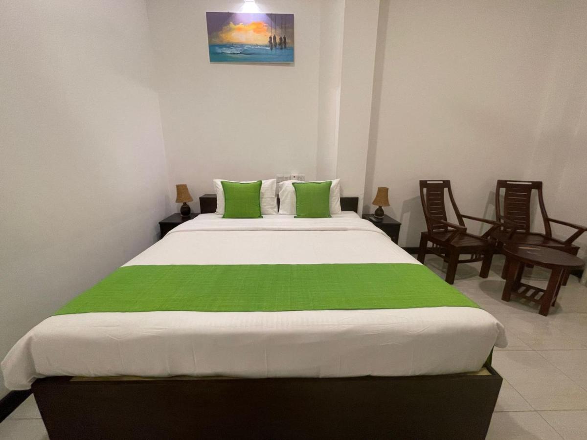 Kithula Boutique Hotel Хиккадува Экстерьер фото