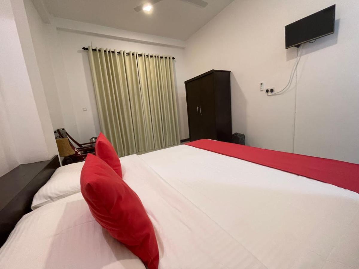 Kithula Boutique Hotel Хиккадува Экстерьер фото
